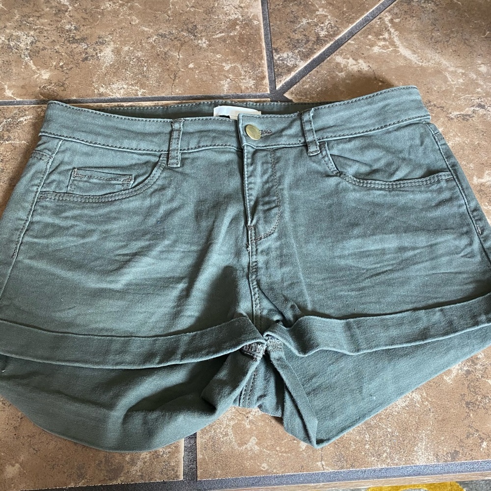 H&M shorts
